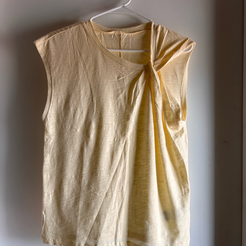 NEW Without Tags The Gap ForeverSoft Twist-Top T-Shirt
